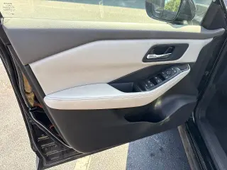 Nissan Rogue 2025 SV 4p Crossover