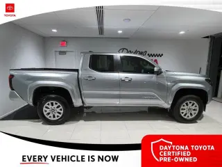 Toyota Tacoma 2024 4x4 SR5 4p Doble Cabina 5.0 ft SB