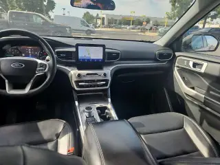 Ford Explorer 2023 AWD XLT 4dr SUV