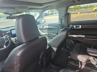 Ford Explorer 2023 AWD XLT 4dr SUV