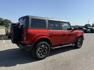 Ford Bronco 2023 4x4 Outer Banks 4p SUV