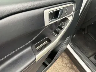Ford Explorer 2021 4x4 XLT 4p SUV