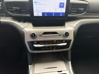 Ford Explorer 2021 4x4 XLT 4p SUV