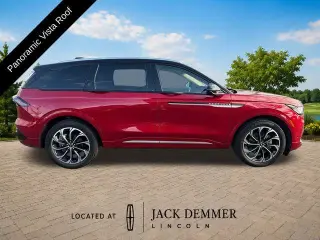 Lincoln Nautilus 2024 AWD Reserve 4p SUV