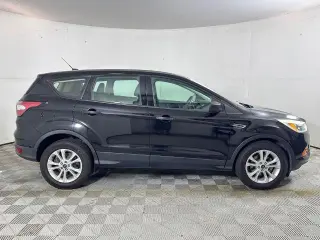 Ford Escape 2017 S 4p SUV