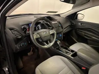 Ford Escape 2017 S 4p SUV