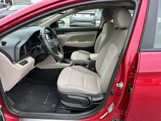 Hyundai ELANTRA Edición de Valor 2020 4p Sedan