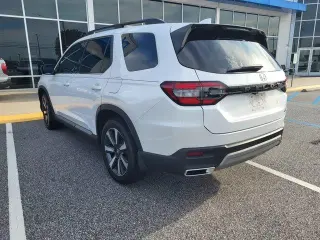 Honda Pilot 2024 Touring 4p SUV