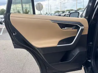 Toyota RAV4 2022 Limited 4p SUV