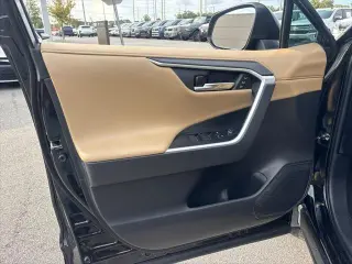 Toyota RAV4 2022 Limited 4p SUV