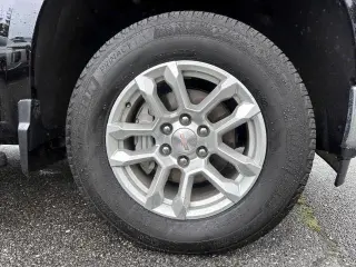 Chevrolet Silverado 1500 2024 4x4 LT 4dr Crew Cab 5.8 ft. SB con 2FL