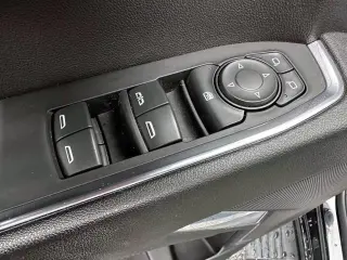 Chevrolet Silverado 1500 2024 4x4 LT 4dr Crew Cab 5.8 ft. SB con 2FL