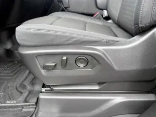 Chevrolet Silverado 1500 2024 4x4 LT 4dr Crew Cab 5.8 ft. SB con 2FL