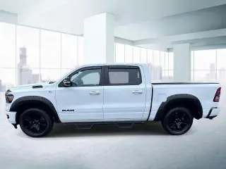 Ram 1500 2021 4x4 Big Horn 4p. Cabina de Tripulacion 5.6 ft. SB Camioneta