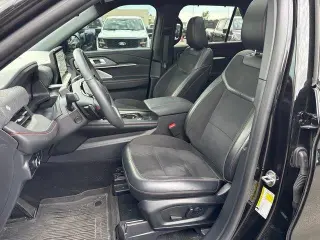 Ford Explorer 2025 AWD ST 4p SUV