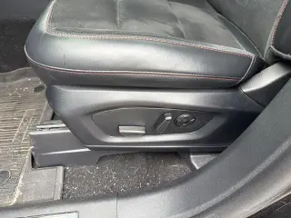 Ford Explorer 2025 AWD ST 4p SUV
