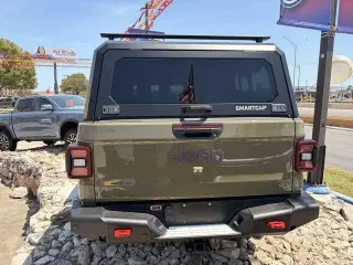 Jeep Gladiator 2025 4x4 Rubicon 4p Cab Crew 5.0 ft. CB