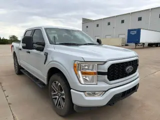 Ford F-150 2022 4x4 XL 4p SuperCrew 5.5 ft. CB