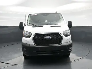 Ford Transit 2025 250 3p SWB Low Roof Cargo Van
