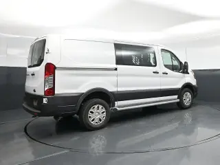 Ford Transit 2025 250 3p SWB Low Roof Cargo Van