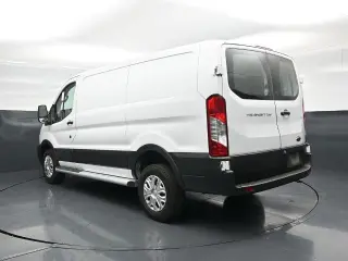 Ford Transit 2025 250 3p SWB Low Roof Cargo Van