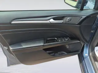 Ford Fusion Energi 2019 Titanium 4dr Sedan