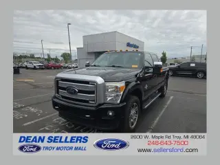 Ford F-250 Super Duty 2016 4x4 Platinum 4p. Cabina Crew 6.8 pies. SB Camion