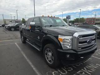 Ford F-250 Super Duty 2016 4x4 Platinum 4p. Cabina Crew 6.8 pies. SB Camion