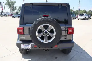 Jeep Wrangler Unlimited 2021 4x4 Sahara 4p SUV