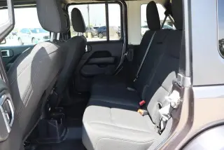 Jeep Wrangler Unlimited 2021 4x4 Sahara 4p SUV