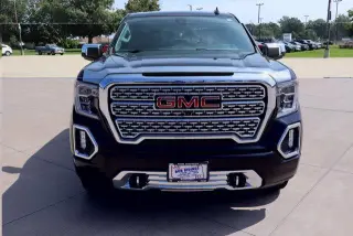 GMC Sierra 1500 2019 4x4 Denali 4p Crew Cab 6.6 ft. SB