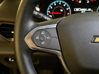Chevrolet Traverse 2020 LS 4p SUV con 1LS
