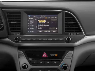 Hyundai ELANTRA 2018 SEL 4p Sedan (EE. UU.)