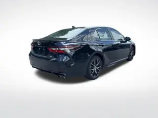 Toyota Camry 2021 SE 4p Sedan