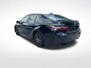 Toyota Camry 2021 SE 4p Sedan