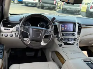 GMC Yukon 2017 4x4 Denali 4p SUV