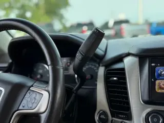 GMC Yukon 2017 4x4 Denali 4p SUV
