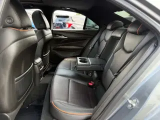 Cadillac CT4-V 2021 AWD 4p Sedan