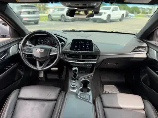 Cadillac CT4-V 2021 AWD 4p Sedan