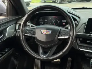 Cadillac CT4-V 2021 AWD 4p Sedan