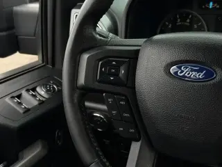 Ford F-150 2019 4x4 XLT 4p SuperCrew 5.5 ft. CB