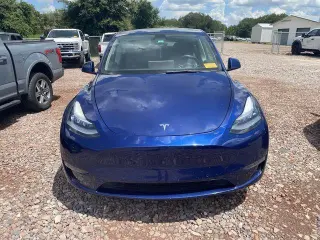 Tesla Model Y 2022 AWD Long Range 4p Crossover