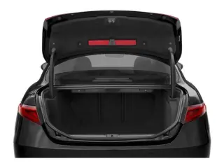 Alfa Romeo Giulia 2019 AWD Base 4p Sedan