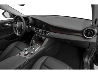 Alfa Romeo Giulia 2019 AWD Base 4p Sedan
