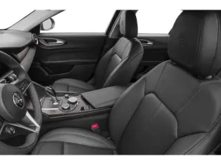 Alfa Romeo Giulia 2019 AWD Base 4p Sedan