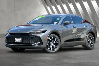 Toyota Crown 2023 AWD XLE 4p Sedan