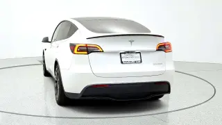 Tesla Model Y 2021 AWD Performance 4p Crossover