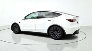Tesla Model Y 2021 AWD Performance 4p Crossover