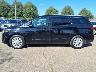 Kia Sedona 2016 EX 4p Minivan