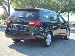 Kia Sedona 2016 EX 4p Minivan
